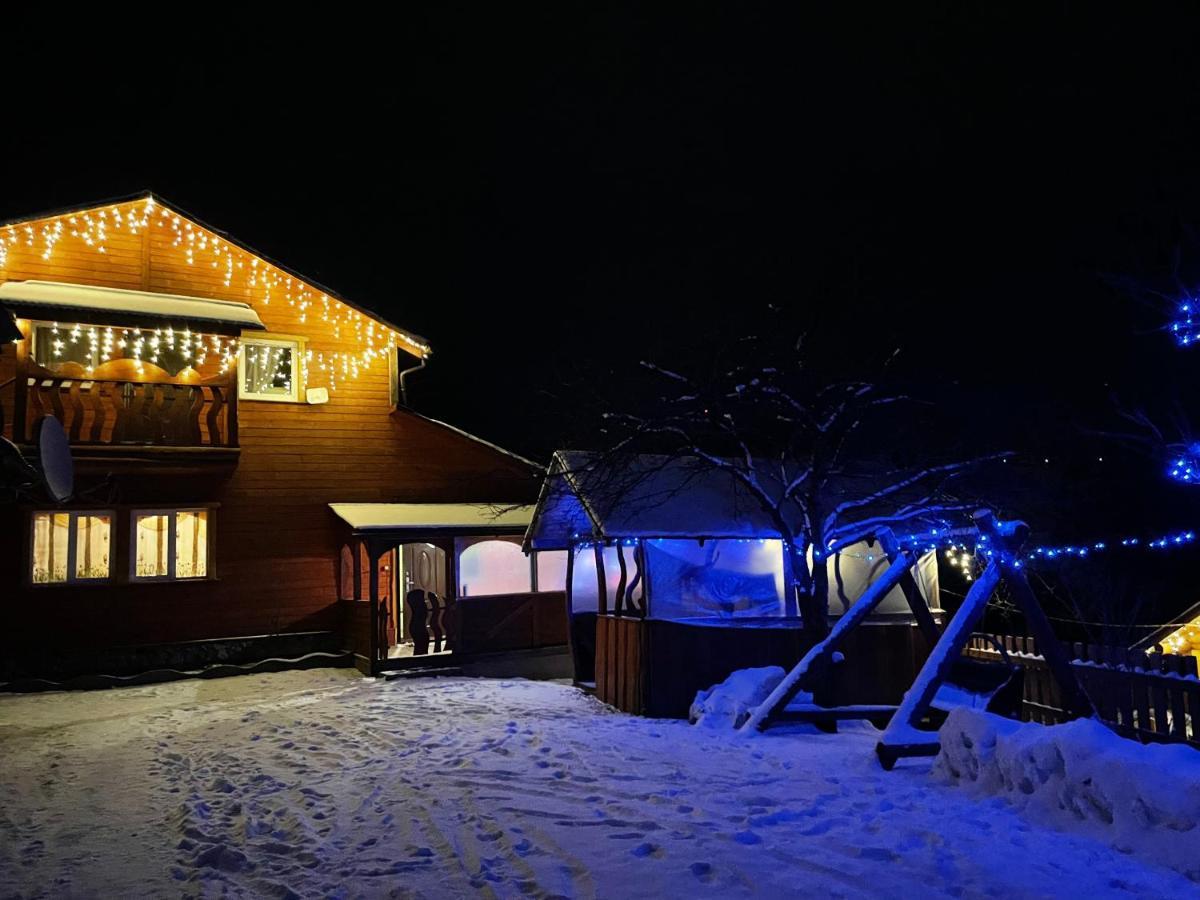 Vila Hirska Vatra Slavske Exteriér fotografie